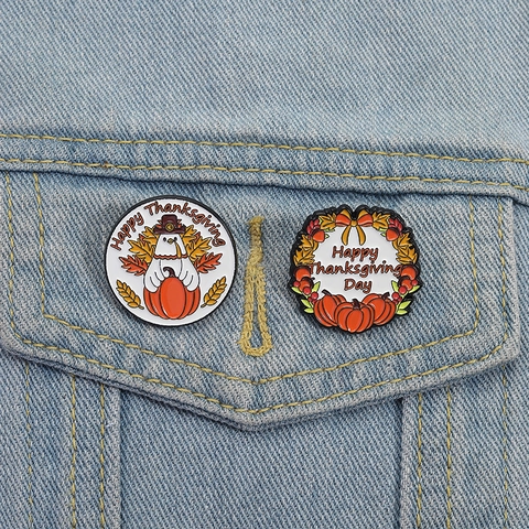 Ringraziamento Spilla Smalto Pin Lega di Zinco Tacchino Zucca Foglia di Acero Corona Distintivo Cartone Animato Gioielli Regalo
