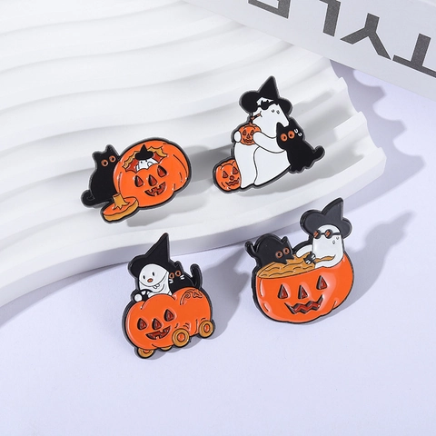 Halloween Emaille Brosche Pins Süßer Cartoon Kürbis Geist Schwarze Katze Zinklegierung Abzeichen Schmuck Zubehör Für Festival Party
