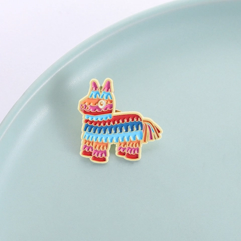 Mexikanisches Piñata Pony Emaille Brosche Pin Zinklegierung Buntes Cartoon Tier Abzeichen Für Festival Party Dekoration