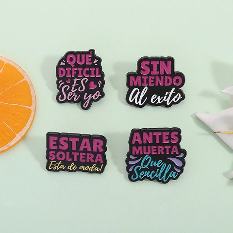 Spanish Quote Enamel Pin Cartoon Text Alloy Brooch Badge Individual Fun Phrase Lapel Pin Clothing Backpack Accessory For Women Men