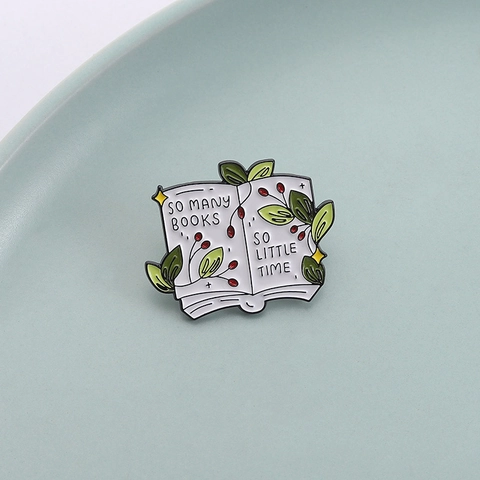 Emaille Buch Brosche Anstecknadel Literarisches Blatt Beere Design So Many Books So Little Time Metall Abzeichen Für Kleidung Tasche Zubehör