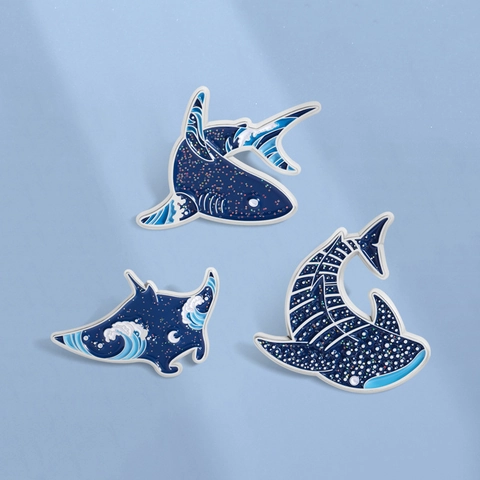 Broches Creativos de Esmalte de Animales Marinos Tiburón Tiburón Ballena Cielo Estrellado Ola para Trajes Camisas Accesorios