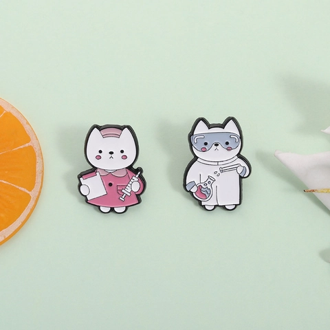 Simpatico Gatto Cartone Animato Medico Infermiere Scienziato Lega Smalto Spilla Pin Distintivo Creativo Accessorio Gioielli Moda