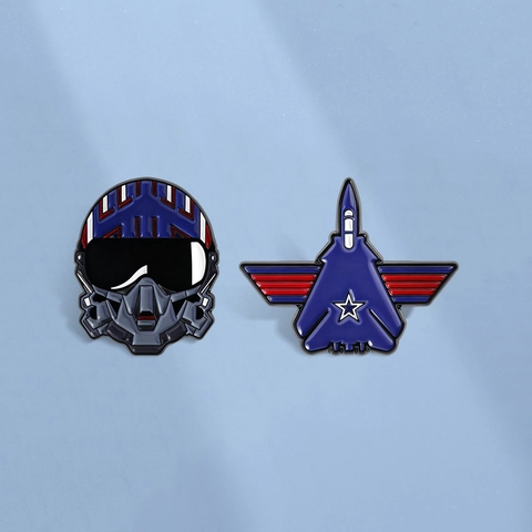 Aviation Theme Fighter Jet Pilot Helmet Zinc Alloy Enamel Brooch Pin Military Style Badge For Jacket Bag Accessories
