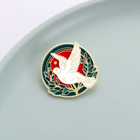 Peace Dove Olive Branch Brooch Round Enamel Zinc Alloy Badge Pin Vintage Chinese Style Clothing Accessories Gift Men Women