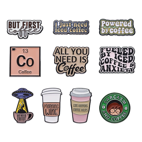 Broche de Esmalte de Café Creativo Insignia de Letras Sarcásticas de Dibujos Animados Aleación Pintura al Horno para Mochila Ropa Mujer Hombre Joyería