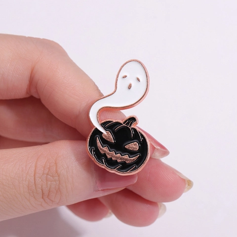 Spilla in Smalto Halloween Lega Fantasma Zucca Gioielli Regalo per Festa Zaino Cappello Giacca Decorazione