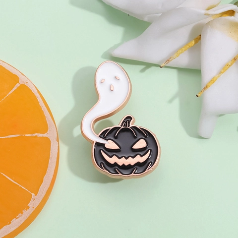 Halloween Geest Pompoen Emaille Pin Legering Brosje Leuke Spooky Badge Revers Sieraden Voor Feest Vrouwen Mannen Feestelijke Kleding Accessoires