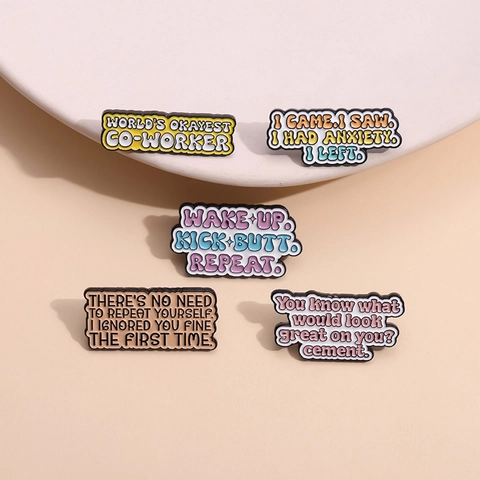 Lustige Emaille Pins Sarkastische Zitate Metall Abzeichen Brosche Für Kleidung Rucksack Cartoon Motivierende Buchstaben Unisex Geschenk