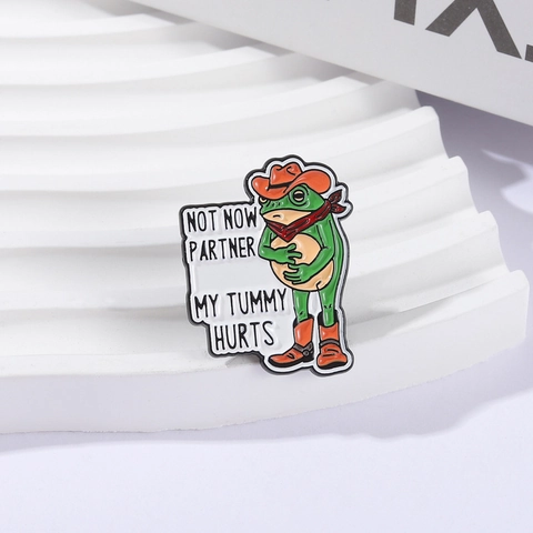 Lustige Cartoon Cowboy Frosch Emaille Pin Legierung Brosche Humorvolles Zitat Not Now Partner My Tummy Hurts Abzeichen Kleidung Geschenk