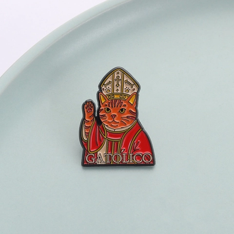 Lustige Orangefarbene Katze Papst Bischof Emaille Pin Abzeichen Zinklegierung Brosche Für Rucksack Kleidung Zubehör Süßer Tierschmuck Geschenk