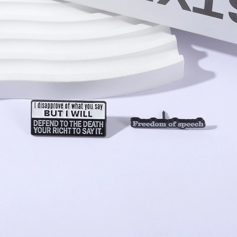 Meinungsfreiheit Emaille Pin Zinklegierung Schwarz Weiß Zitat Schriftzug Brosche Statement Abzeichen Kleidung Schmuck