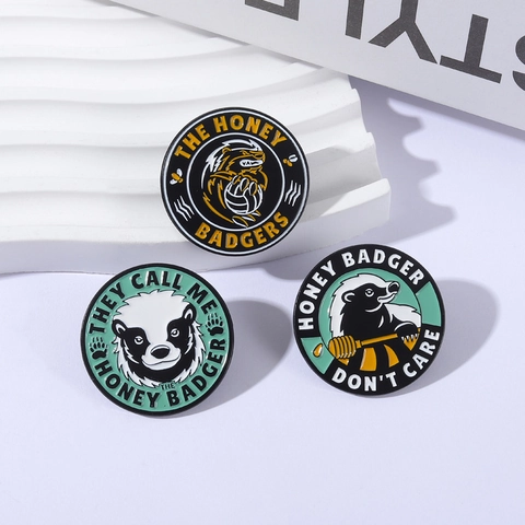 Funny Cartoon Honey Badger Enamel Pin Zinc Alloy Brooch Badge For Clothing Bag Decoration Unique Individual Accessory