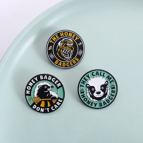 Drôle Épinglette en Émail Blaireau à Miel Alliage de Zinc Broche Animale Badge pour Sacs à Dos Chapeaux Vêtements Accessoires Unisexe Cadeau