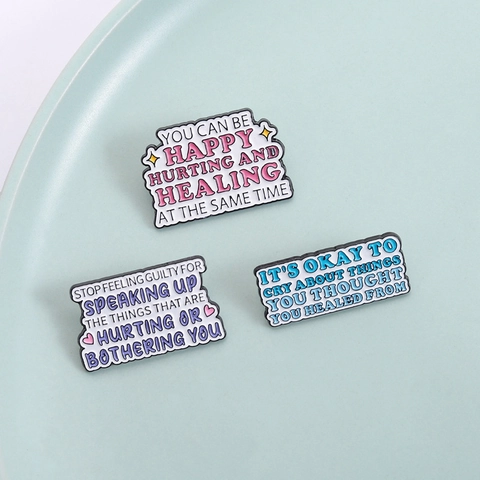 Broche de Aleación de Zinc Esmalte Frase de Curación Salud Mental Insignia de Letras para Ropa Bolso Accesorio Regalo Mujeres Hombres