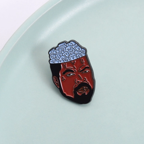 Hip Hop Ice Cube Rapper Emaille Pin Zinklegierung Cartoon Kopf Brosche Kreative Lustige Streetwear Schmuck Zubehör Für Kleidung Taschen