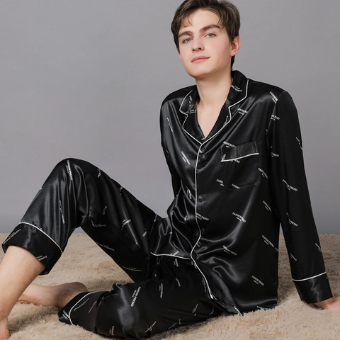 Completo Pigiama in Raso da Uomo Camicia a Maniche Lunghe Con Bottoni e Pantaloni Morbido Abbigliamento da Casa Simil Seta
