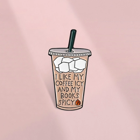 Personality Zinc Alloy Enamel Ice Coffee Cup Slogan Brooch I Like My Coffee Icy And My Books Spicy Lapel Pin Badge Jewelry Gift
