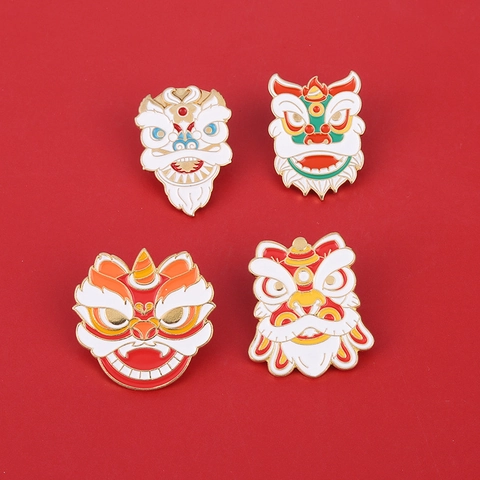 Style Chinois Vintage Tête de Danse du Lion Broche en Alliage Émail Traditionnel Guochao Réveil Lion Émail Pin Pour Vêtements