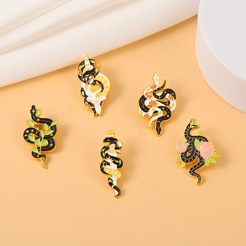 Gothic Snake Enamel Pin Brooch Alloy Floral Sword Snake Badge Dark Style Punk Jewelry For Clothing Backpack Hat Accessory