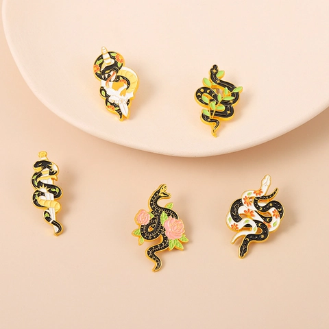 Gothic Snake Enamel Pin Brooch Alloy Floral Sword Snake Badge Dark Style Punk Jewelry For Clothing Backpack Hat Accessory