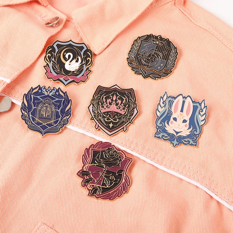 Preppy Style Enamel Shield Brooch Pin Gothic Fantasy Medal Badge For JK Uniform Swan Rose Rabbit Crown Metal Jewelry Accessory