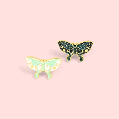 Vintage Himmlisch Schmetterling Motte Emaille Brosche Pin Geheimnis Mond Stern Legierung Abzeichen Gothic Schmuck Damen Mode