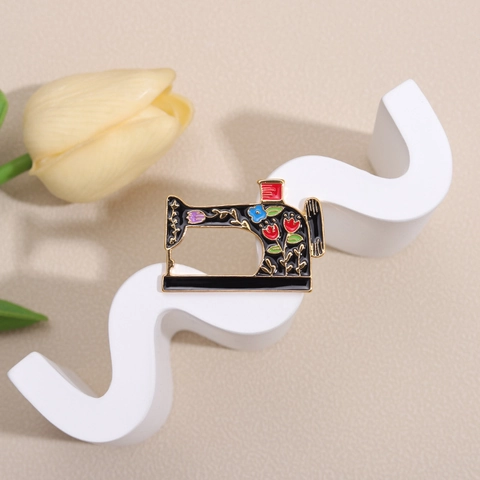 Vintage Legierung Emaille Nähmaschine Brosche Pin Blumenmuster Retro Ethnischen Stil Abzeichen Mode Schmuck Zubehör Damen Herren