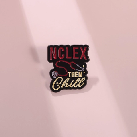 NCLEX THEN Chill Spilla in Smalto a Tema Medico Stetoscopio Spilla in Lega Gioielli per Infermieri Medici Studenti