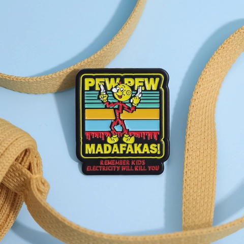 Lustige Reddy Kilowatt Stil Zinklegierung Emaille Pin Pew Pew Madafakas Cartoon Blitz Charakter Brosche Abzeichen Für Kleidung Zubehör