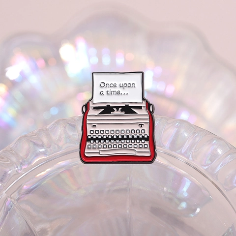 Vintage Typewriter Enamel Brooch Pin Creative Literary Metal Badge Retro Lapel Pin For Backpack Clothing Decor Unisex Gift
