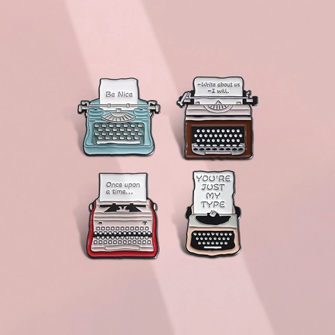 Vintage Typewriter Enamel Brooch Pin Creative Literary Metal Badge Retro Lapel Pin For Backpack Clothing Decor Unisex Gift