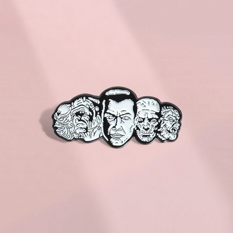 Punk Retro Horror Movie Monster Heads Enamel Brooch Pin For Halloween Party Gifts Alloy Classic Cinema Characters Metal Badge