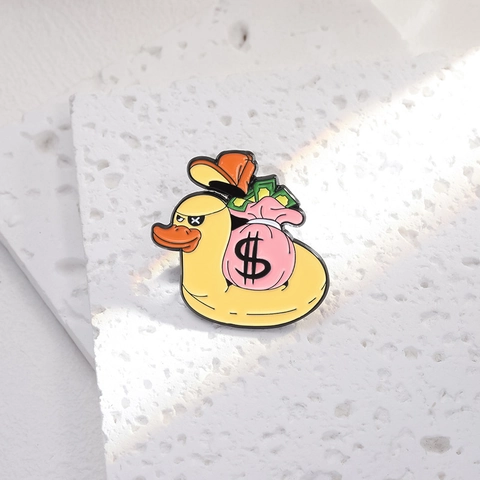 Cartoon Enamel Brooch Pin Hip Hop Style Money Bag Pig Duck Bear Metal Badge For Backpack Denim Jacket Decor Jewelry