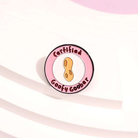 Runde Legierung Emaille Brosche Pin Cartoon Erdnuss Muster Certified Goofy Goober Schriftzug Rosa Weiß Metall Abzeichen Zubehör