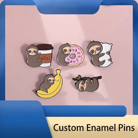Simpatico Cartone Animato Bradipo Metallo Smalto Spilla Distintivo Divertente Animale Caffè Banana Ciambella Spille per Abbigliamento Zaino Decorazione