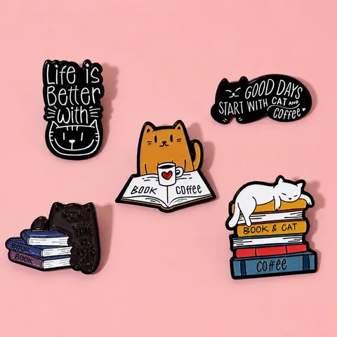 Mignon Enamel Chat Broches Épingle Ensemble Pour Femmes Hommes Enfants Dessin Animé Chat Lire Livre Café Badge Alliage Broches Pour Sac à Dos Vêtements Bijoux Cadeau
