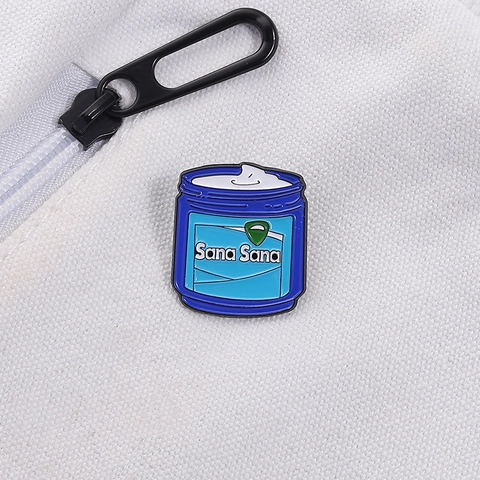 Creative Blue Jar Enamel Pin Brooch Alloy Painted Smiley Face Badge Personalized Fashion Clothing Accessories Gift