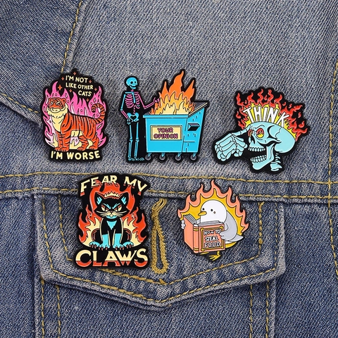 Broche en Émail Punk Drôle Flamme Squelette Chat Tigre Alliage Dessin Animé Badge Pour Sac à Dos Vêtements Bijoux Personnalisés