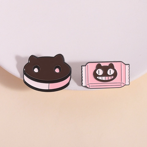 Simpatiche Spille in Smalto a Forma di Gatto in Lega di Zinco a Forma di Biscotto e Caramelle per Vestiti e Borse Accessori Regalo Donna Bambini