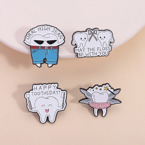 Kreative Weiße Zahn Metall Brosche Zahnarzt Mundgesundheit Emaille Pin Medizinische Cartoon Zahnfee Abzeichen Schmuck Geschenk