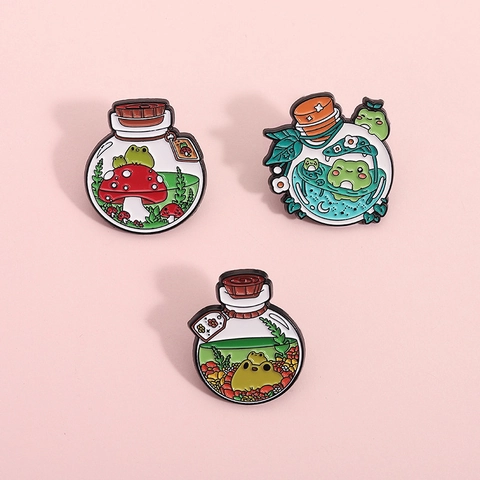 Cartoon Frosch Driftflasche Emaille Pin Niedlich Pilz Pflanze Stern Mond Legierung Lackiert Abzeichen Für Kleidung Rucksack Zubehör Schmuck