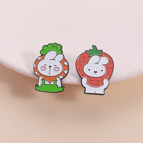 Cute Cartoon Rabbit Enamel Pin Strawberry Carrot Zinc Alloy Brooch Badge For Clothing Bags Hat Decor Unisex Gift Jewelry