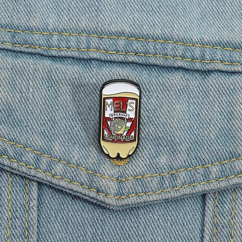 Creative Retro Canned Lemonade Enamel Pin Alloy Brooch Cartoon Yellow Beverage Badge Accessory For Men Women Unisex Jewelry Gift