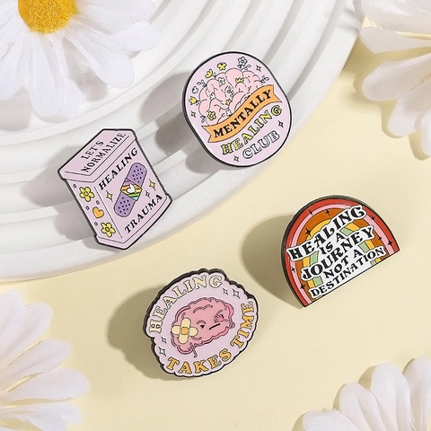 Geestelijke Gezondheid Enamel Pin Cartoon Hersenen Regenboog Genezing Citaten Zinklegering Broche Badge Voor Rugzak Jas Sieraden