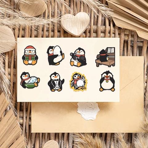 Simpatici Adesivi Graffiti Pinguino Con Sciarpa Impermeabili Per Laptop Chitarra Bagaglio DIY Decalcomanie Cartone Animato