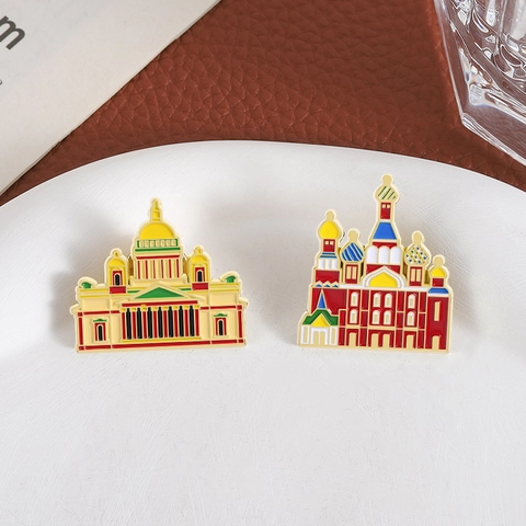 Russischer Stil Architektur Emaille Brosche Basilius-Kathedrale Zinklegierung Metall Abzeichen Reise Souvenir Geschenk Brosche Schmuck