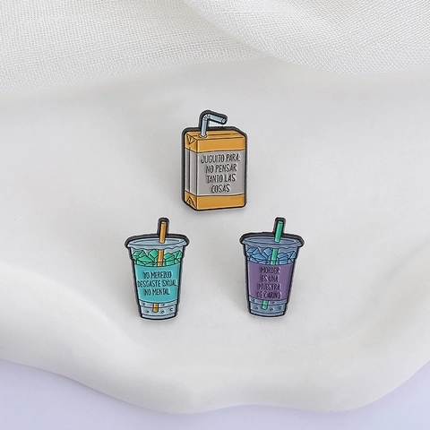 Creative Cartoon Drink Cup Juice Box Brooch Spanish Text Enamel Alloy Pin Badge For Clothes Bag Decoration Unisex Jewelry