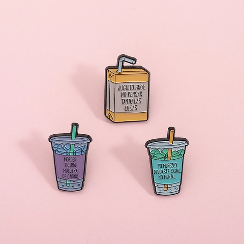 Creative Cartoon Drink Cup Juice Box Brooch Spanish Text Enamel Alloy Pin Badge For Clothes Bag Decoration Unisex Jewelry
