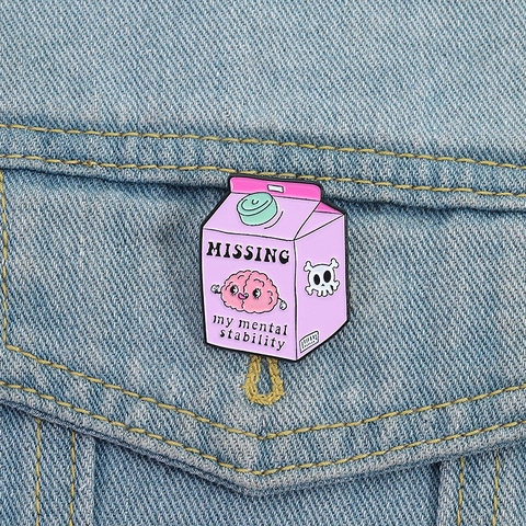 Drôle Broche en Émail de Brique de Lait Rose Missing My Mental Stability Cerveau Squelette Insigne en Alliage de Zinc Bijoux